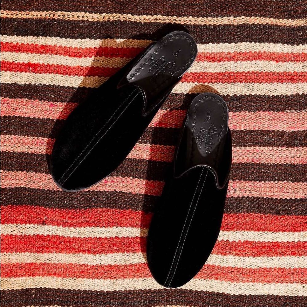 Sabah Catalina Black Velvet Babas. Womens Size 40. - Picture 11 of 14